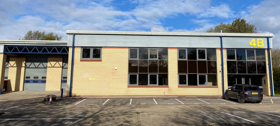 Similar property | 4B Didcot Park - Didcot